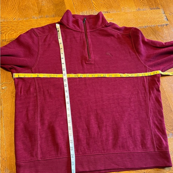 NWOT Tommy Bahama men’s M red/maroon textured 1/4 zip, Smokefree home - Picture 3 of 13